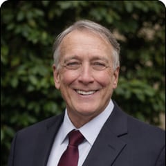 Mark Bethune headshot